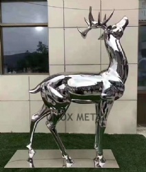 鹿造型不锈钢户外雕塑