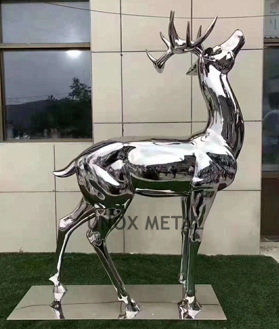 鹿造型不锈钢户外雕塑